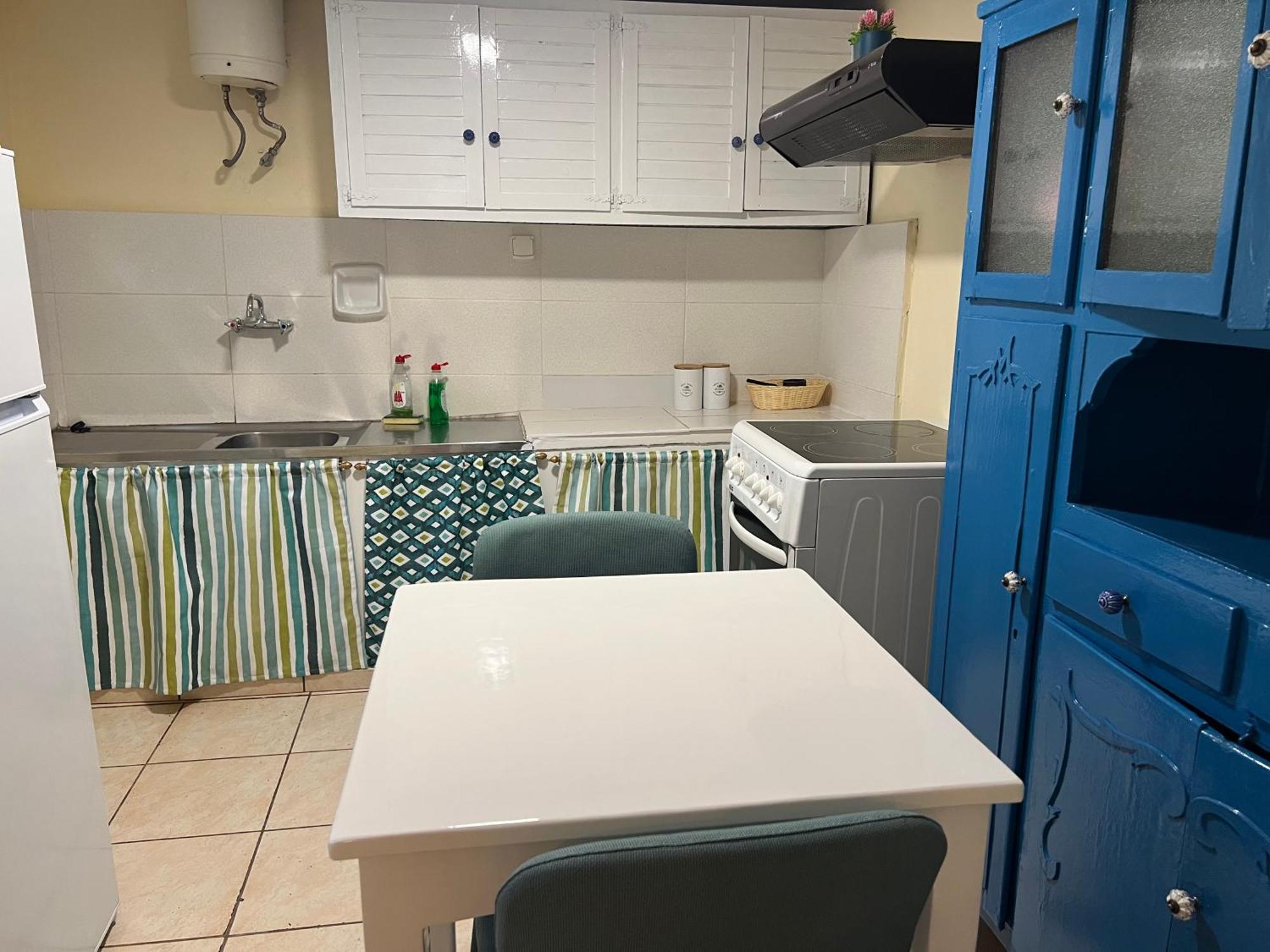 Yiayia Katina'S House Apartment Corinth ภายนอก รูปภาพ